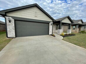 15709 Gunnison Dr in Edmond, OK - Building Photo - Building Photo