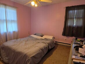 40 Hillside Ave in Watertown, CT - Building Photo - Building Photo