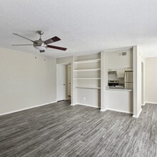 Skyview in Killeen, TX - Building Photo - Building Photo
