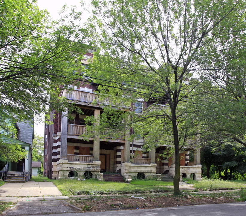 Bolton Manor in Cleveland, OH - Foto de edificio