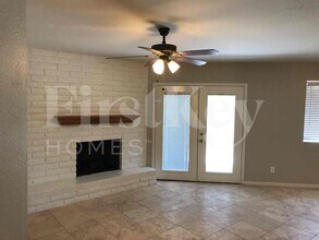 4841 W Paradise Ln in Glendale, AZ - Foto de edificio - Building Photo