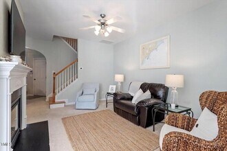 5912 Hourglass Ct in Raleigh, NC - Building Photo - Building Photo