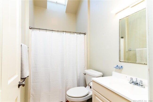 35 Jennings Rd in Kent, CT - Building Photo - Building Photo