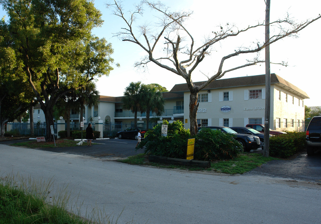 Casa d'Oro in Fort Lauderdale, FL - Building Photo