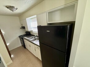 5503 Lodema Way-Unit -5503 Lodema Way-5503-06 in Louisville, KY - Building Photo - Building Photo