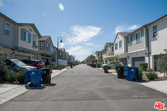 4071 E Peony Paseo in Ontario, CA - Building Photo - Building Photo