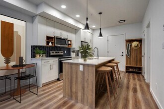 Alto in Edmonton, AB - Building Photo - Building Photo