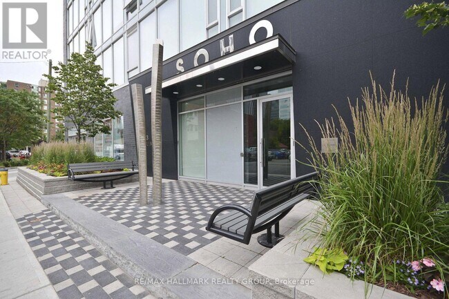 300-1300 Lisgar St in Ottawa, ON - Building Photo - Building Photo