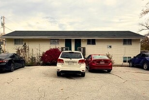 7216 N Wade School Rd in Columbia, MO - Building Photo