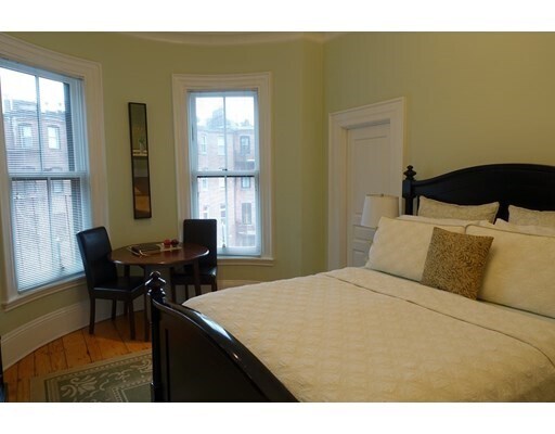 4 Claremont Park-Unit -3R in Boston, MA - Building Photo - Building Photo