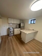32 Reedsdale St in Boston, MA - Foto de edificio - Building Photo