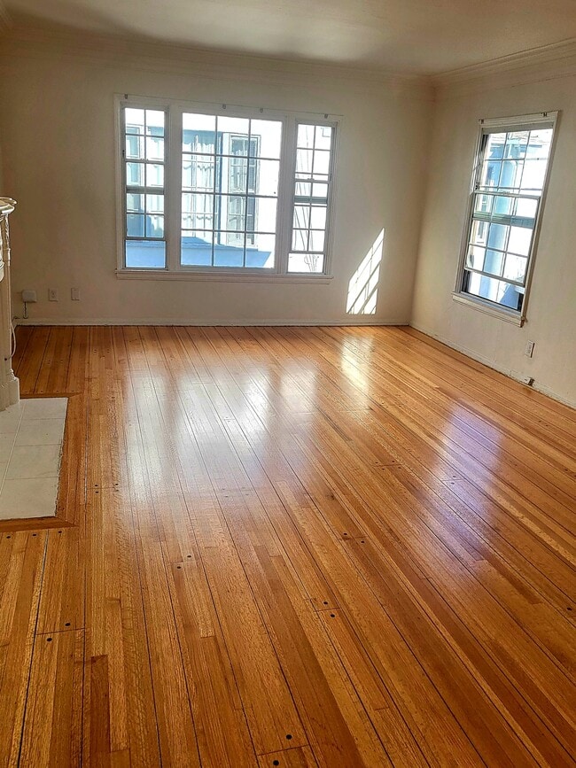 1227 1/2 S Orlando Ave, Unit 1227 .5 in Los Angeles, CA - Foto de edificio - Building Photo