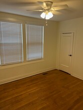 700 N Roan St, Unit 700 N Roan St unit 10 in Johnson City, TN - Building Photo - Building Photo