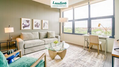 2480 N Milwaukee Ave-Unit -636.507689 in Chicago, IL - Building Photo - Building Photo