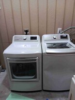 140 Bleecker St in Gloversville, NY - Building Photo