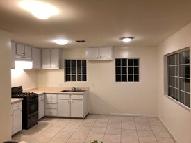 4932 S Slauson Ave, Unit C in Culver City, CA - Building Photo