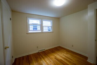 131 Houston Ave in Syracuse, NY - Building Photo - Building Photo