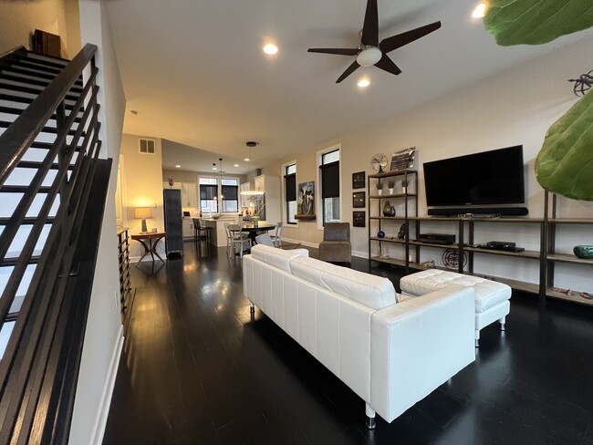 1053 Harrison Park Pl in Columbus, OH - Building Photo - Building Photo