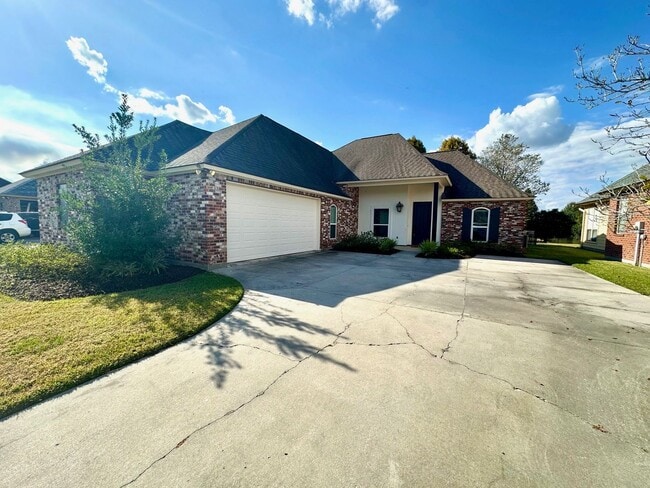 property at 10723 Hillbrook Ave