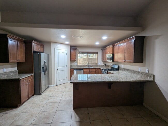 property at 1834 W Hayward St