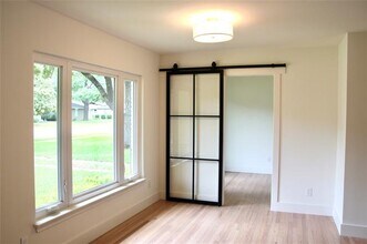 6335 Monticello Ave in Dallas, TX - Building Photo - Building Photo