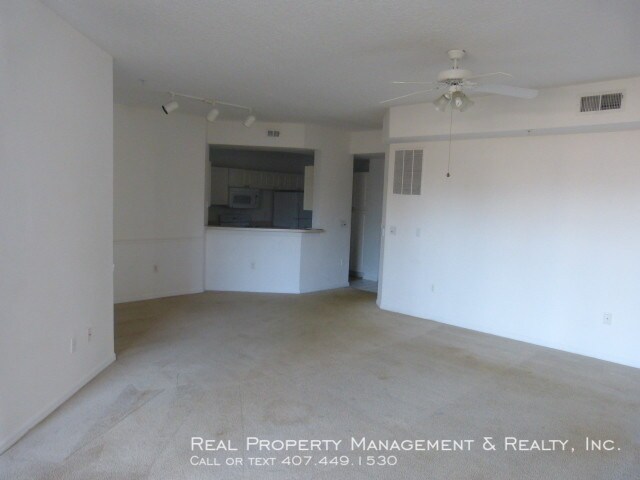 5560 Metrowest Blvd-Unit -#108 in Orlando, FL - Building Photo - Building Photo