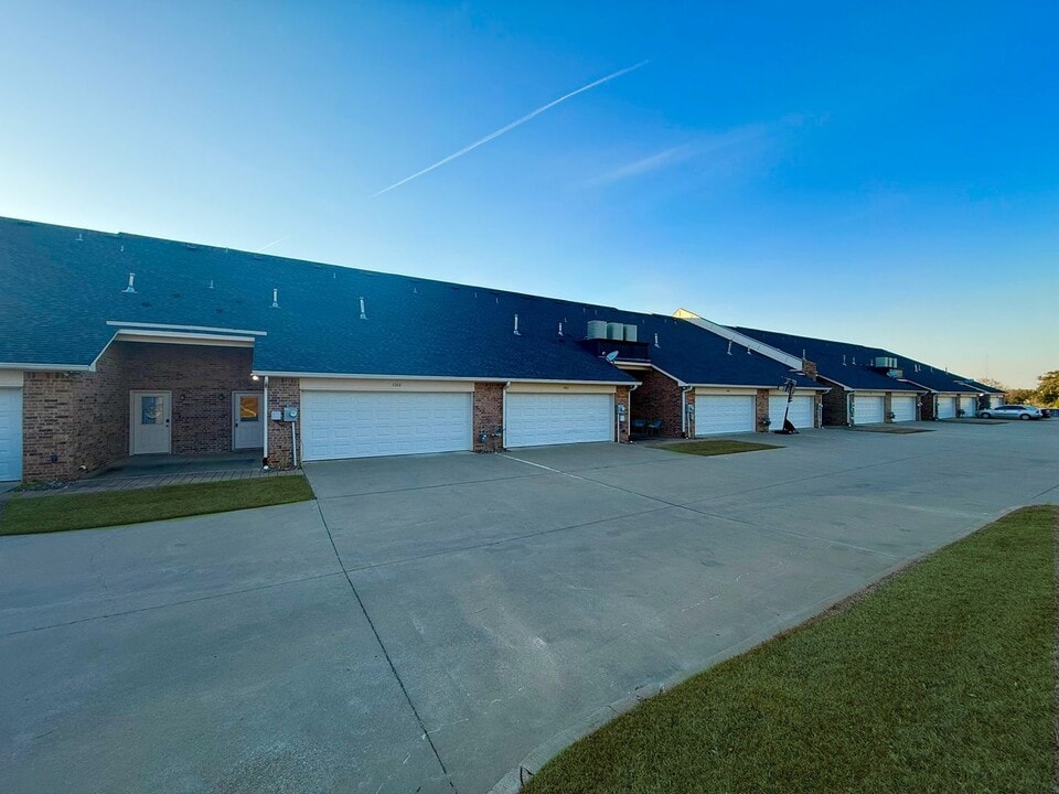 16440 County Road 178 in Tyler, TX - Foto de edificio