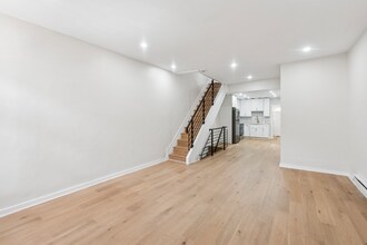 1710 N Taney St in Philadelphia, PA - Building Photo - Building Photo