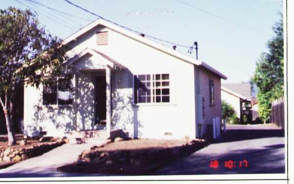 445 2nd St W in Sonoma, CA - Building Photo