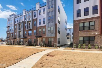 1247 Shaw View Aly in Raleigh, NC - Building Photo - Building Photo