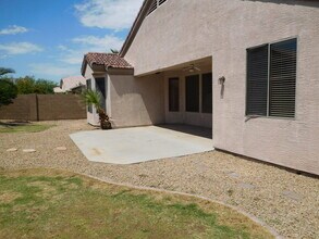 2421 W Ellis St in Phoenix, AZ - Building Photo - Building Photo