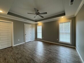 1013 Grand Ave in Muscle Shoals, AL - Building Photo - Building Photo