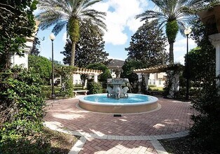 10075 Gate Pky N, Unit 2805 in Jacksonville, FL - Foto de edificio - Building Photo