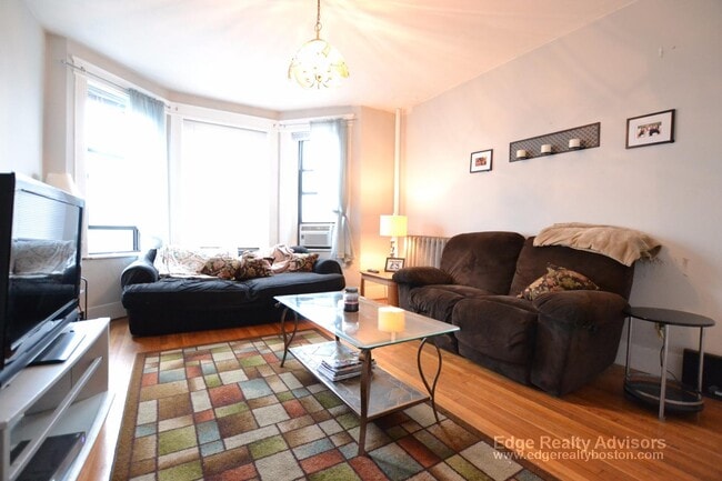 1258 Commonwealth Ave, Unit 19 in Boston, MA - Building Photo - Building Photo