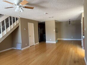 5322 Medical Dr in San Antonio, TX - Building Photo - Building Photo