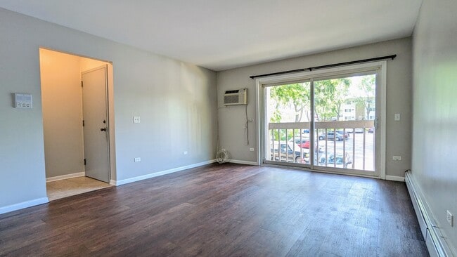 2380 Discovery Dr in Schaumburg, IL - Building Photo - Building Photo