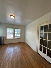 Clayton Place in Seattle, WA - Building Photo - Building Photo