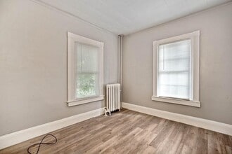 175 Wilbraham Rd in Springfield, MA - Building Photo - Building Photo