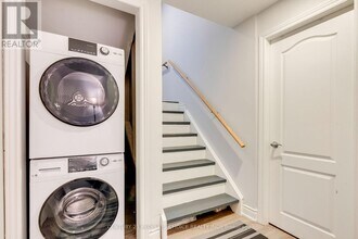 411 Wettlaufer Terrace in Milton, ON - Building Photo - Building Photo