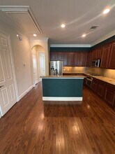 329 Gregg St in Houston, TX - Building Photo - Building Photo