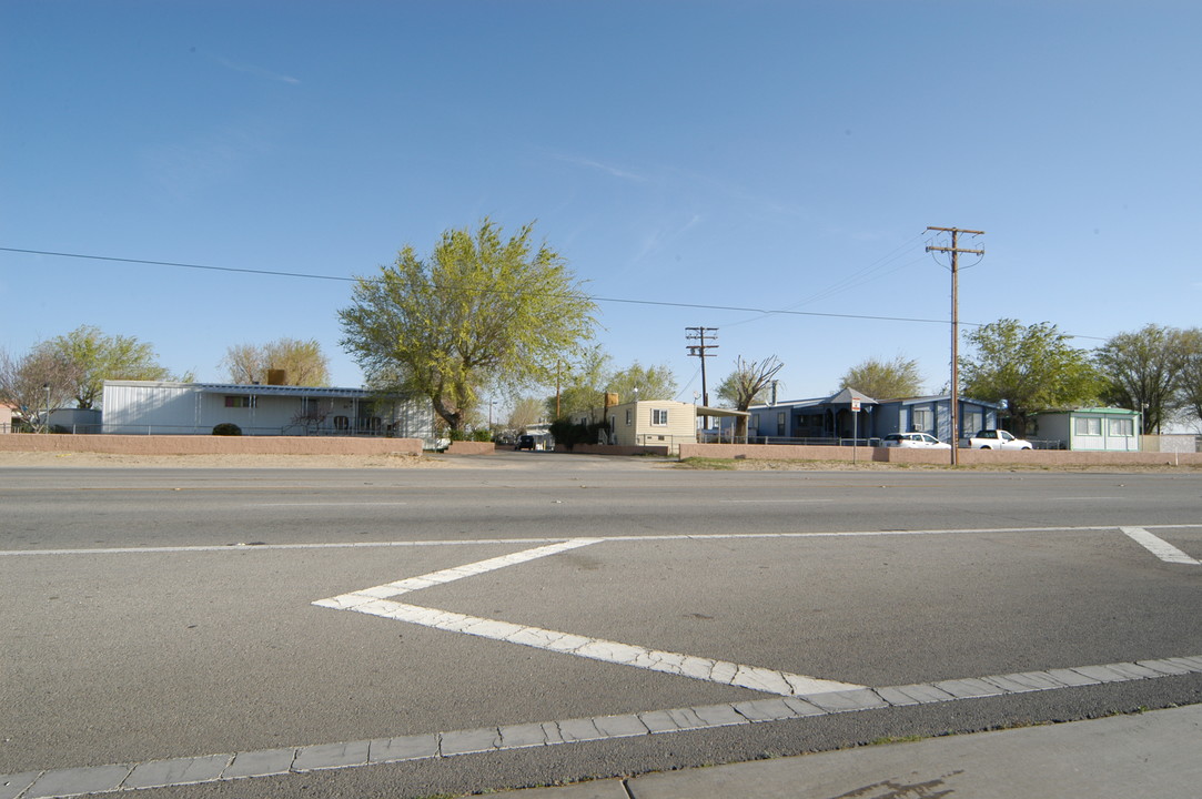 Western Skies in Lancaster, CA - Building Photo