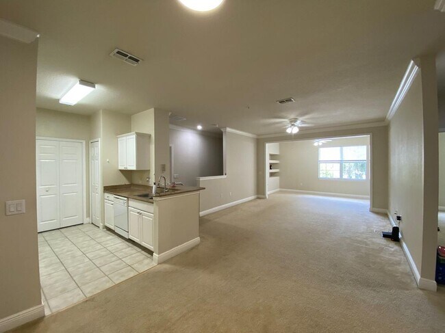 130 Southern Pecan Cir in Winter Garden, FL - Foto de edificio - Building Photo