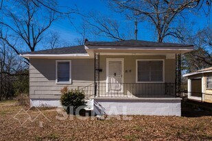 2408 Fairfax Ave in Bessemer, AL - Building Photo