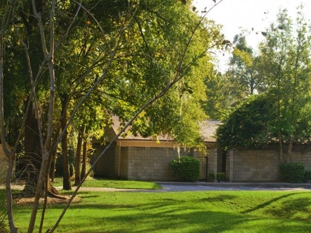 Arbor East Apartments