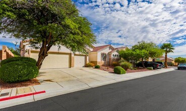 8714 Wildcat Canyon Ave in Las Vegas, NV - Building Photo - Building Photo