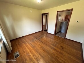 141 E Harrison Ave in Clarksville, IN - Building Photo - Building Photo
