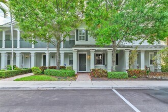 1157 NW 18th Ave in Boca Raton, FL - Foto de edificio - Building Photo