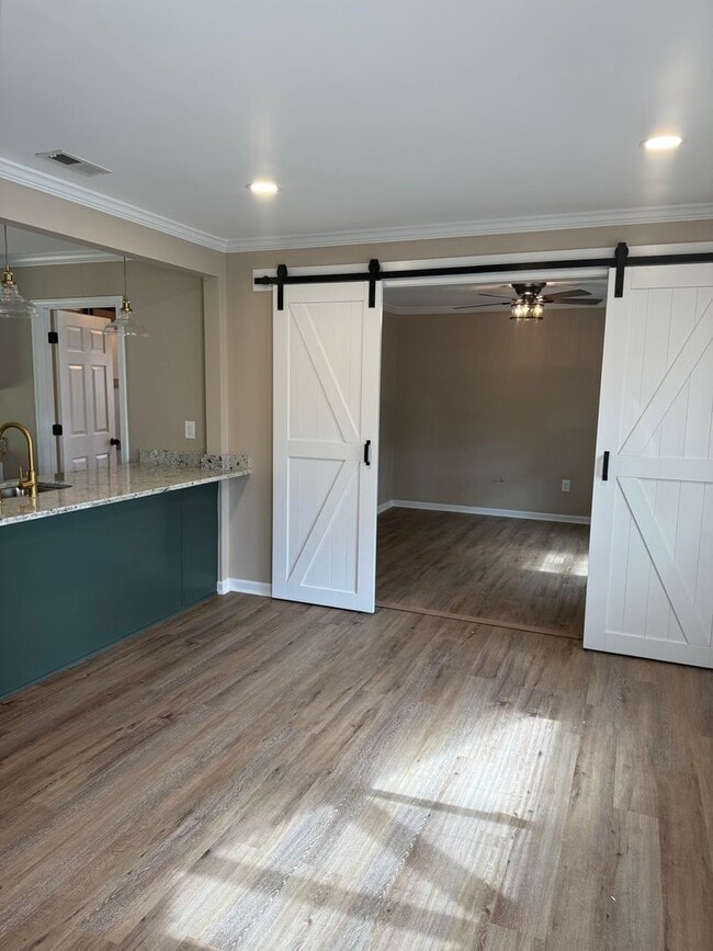 809 Hellams St in Fountain Inn, SC - Building Photo - Building Photo