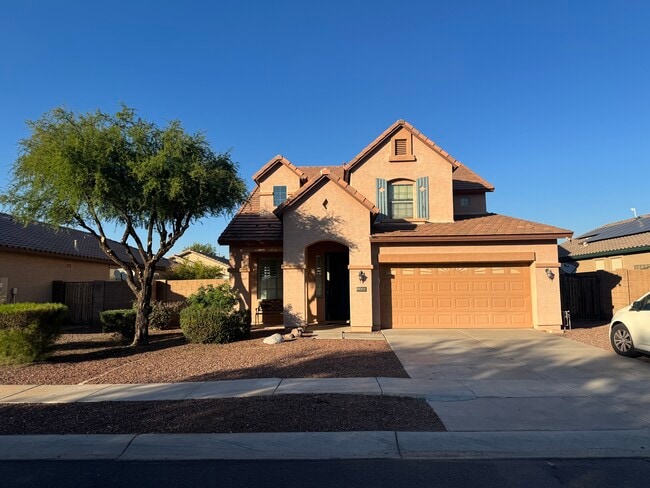 property at 11872 W Alvarado Rd