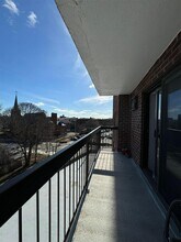 47 Mystic St, Unit 5A in Arlington, MA - Building Photo - Building Photo